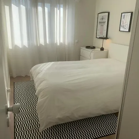Cantinho De Benfica Apartamento *